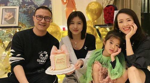 最近爆料娱乐圈大事件原名,揭秘近期爆料的惊人真相  第1张